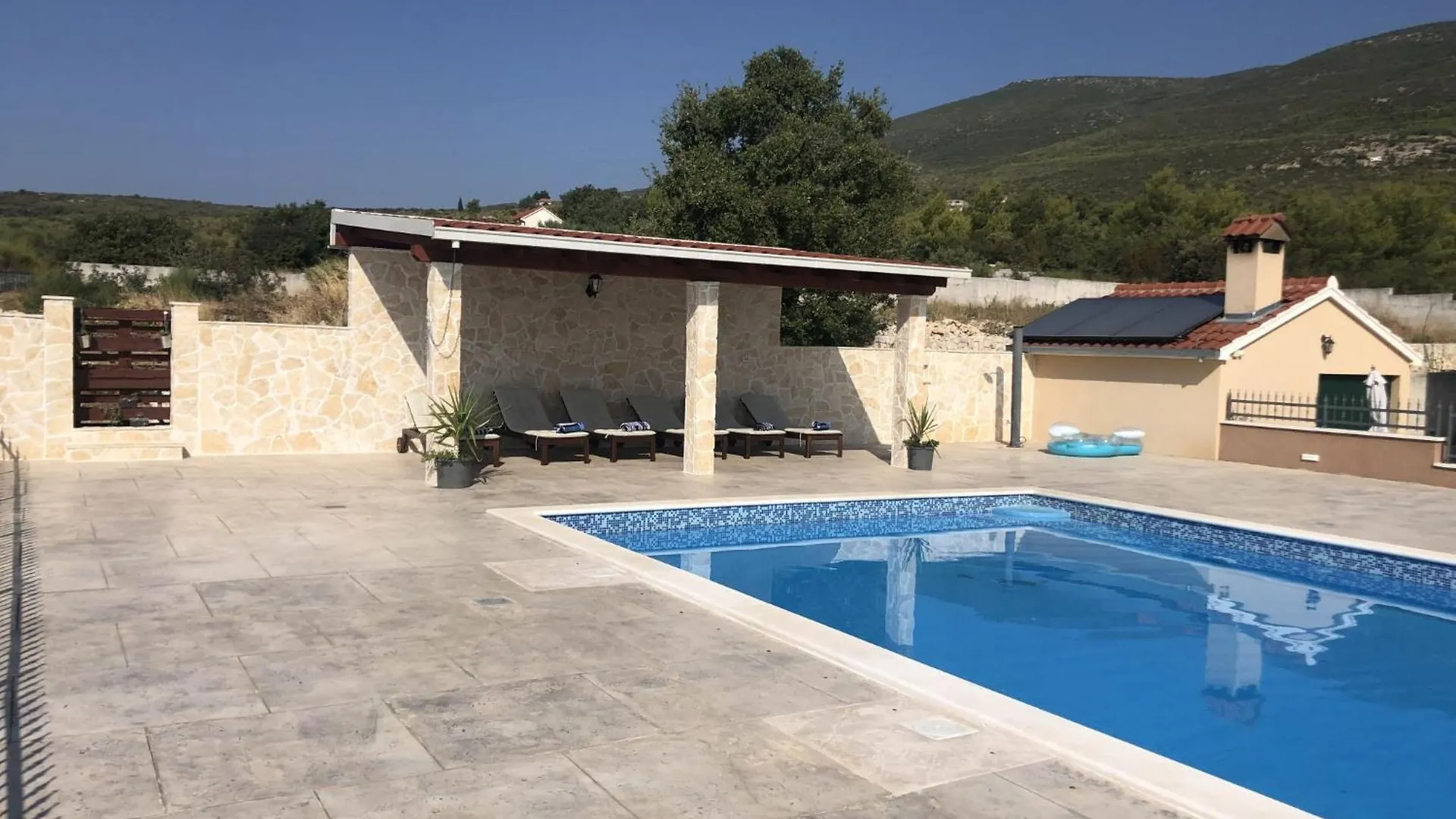 Villa Suzy By Interhome Rudine