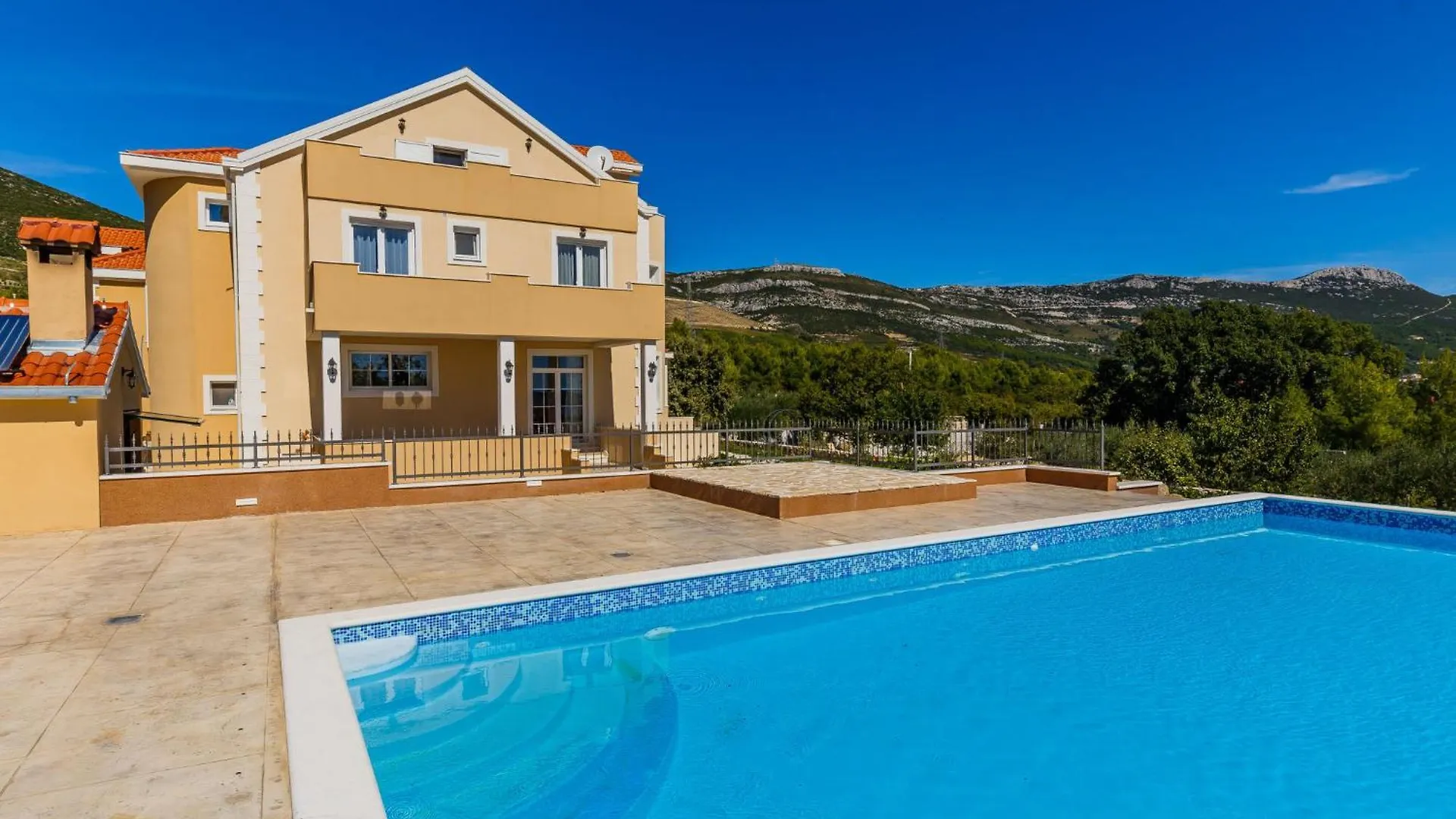 Villa Suzy By Interhome Rudine